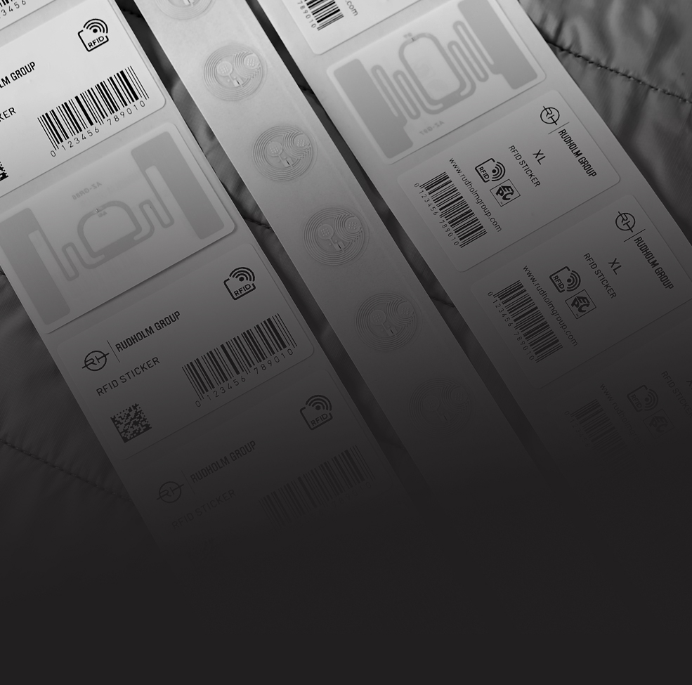 RFID and NFC labelling for apparel and footwear products